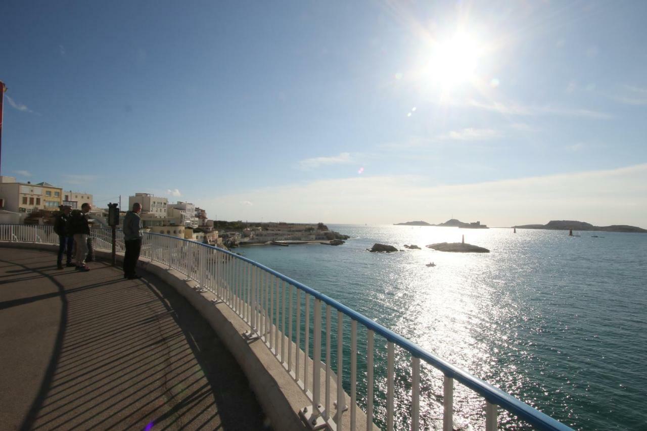 Stud Terras Ville Corniche 2 Pers Stat Gratuit Rue Modif Suivt Possib Et Accord Exclusif Marsella Exterior foto