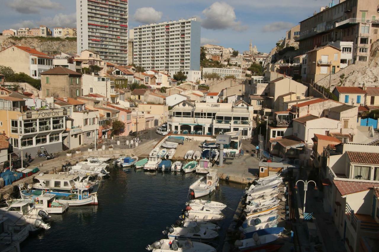 Stud Terras Ville Corniche 2 Pers Stat Gratuit Rue Modif Suivt Possib Et Accord Exclusif Marsella Exterior foto